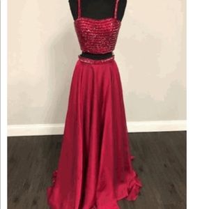 Red Sherri Hill 2 Piece prom dress